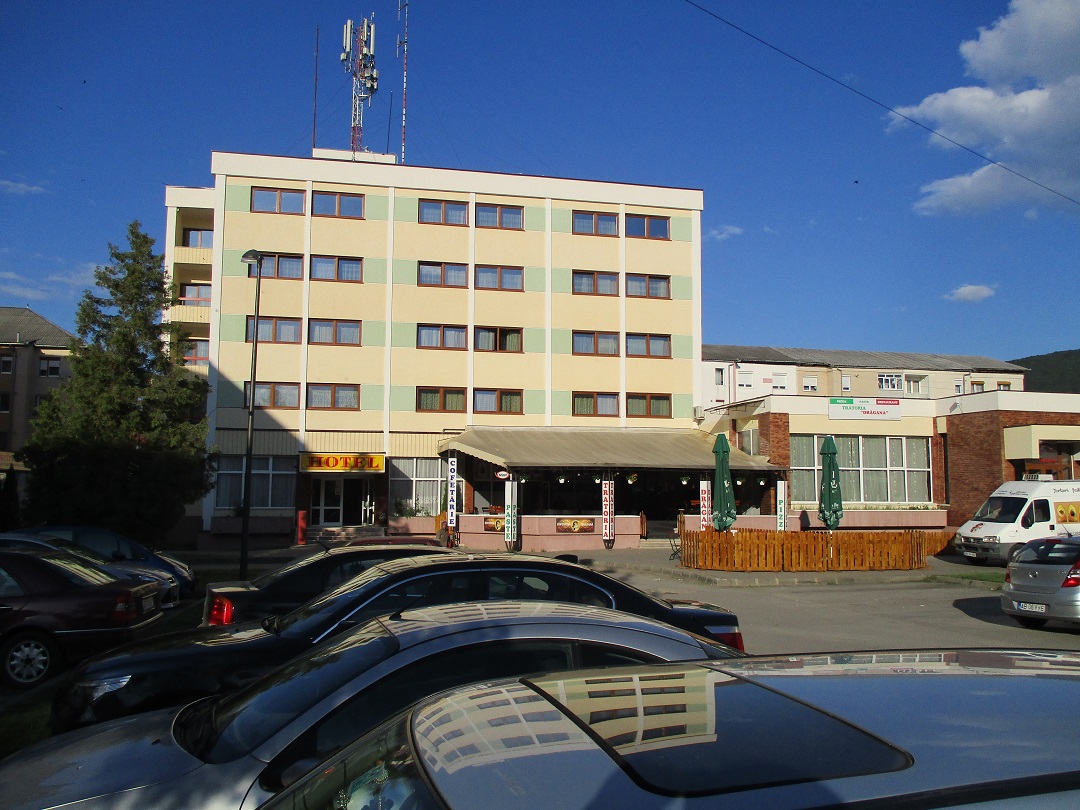 image44.jpg